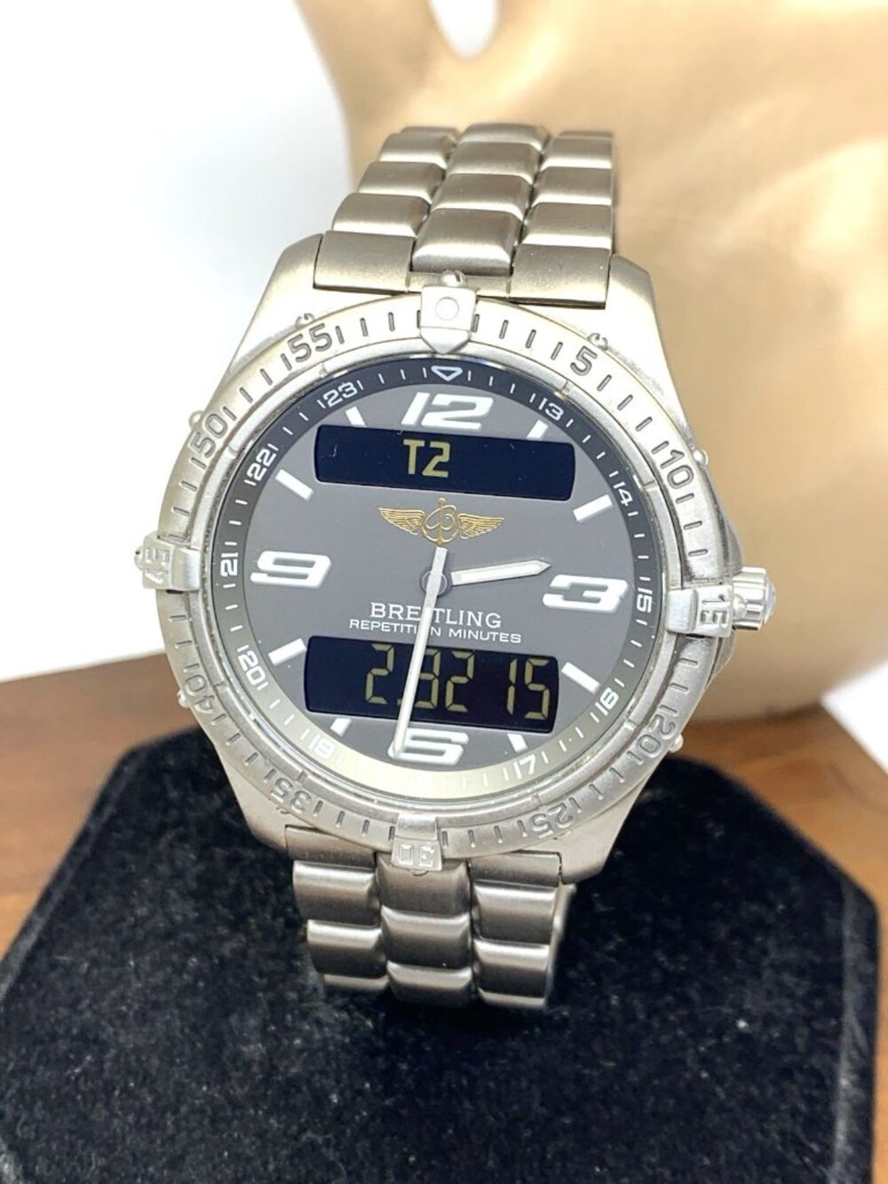 Breitling Aerospace Men's Watch E65062 Swiss Quartz Analog Digital Titanium 40mm